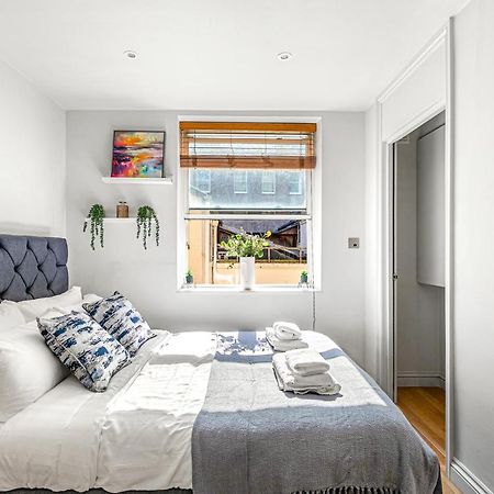 Charming Studio Flat Close To Holborn Station Londra Esterno foto