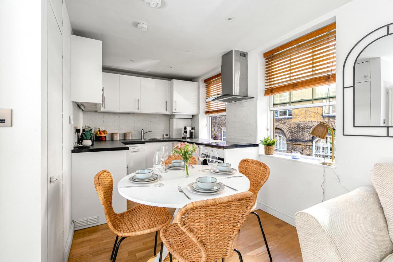 Charming Studio Flat Close To Holborn Station Londra Esterno foto